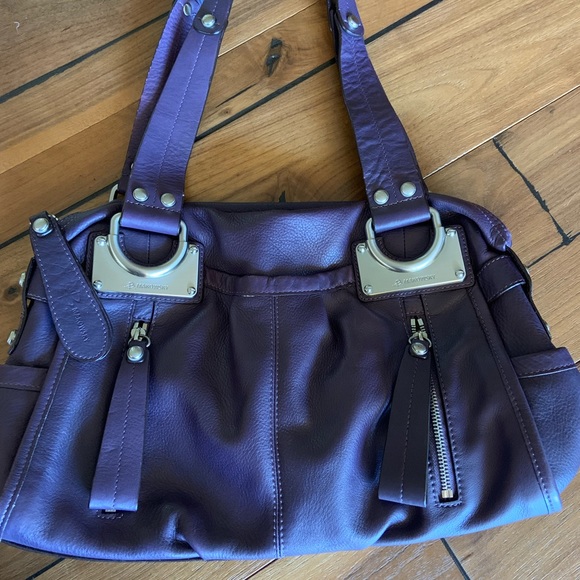 B Makowsky Handbag - Picture 3 of 5